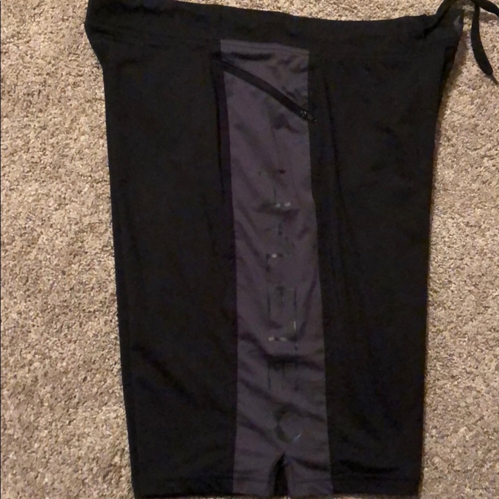 Men’s Hylete shorts
